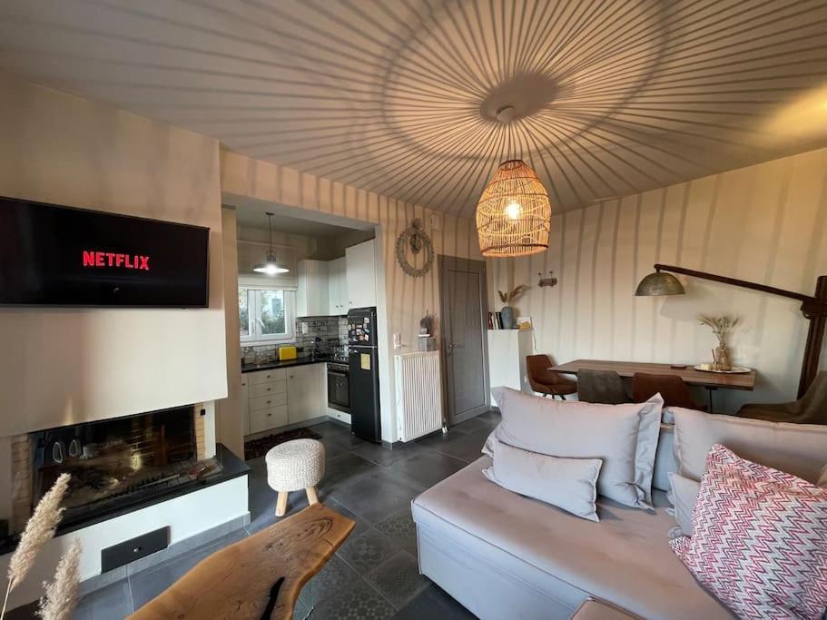 Pampas Seafront Villa, 6 Bedrooms, North Evvoia Kanatadhika Luaran gambar