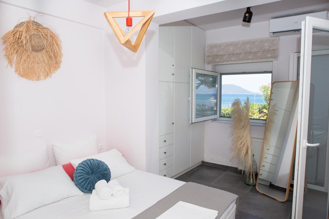 Pampas Seafront Villa, 6 Bedrooms, North Evvoia Kanatadhika Luaran gambar