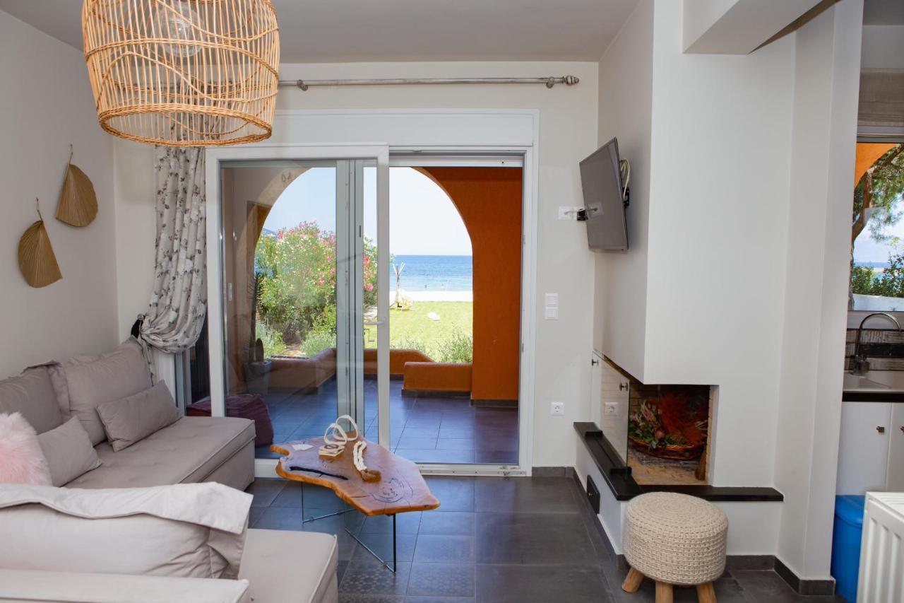 Pampas Seafront Villa, 6 Bedrooms, North Evvoia Kanatadhika Luaran gambar