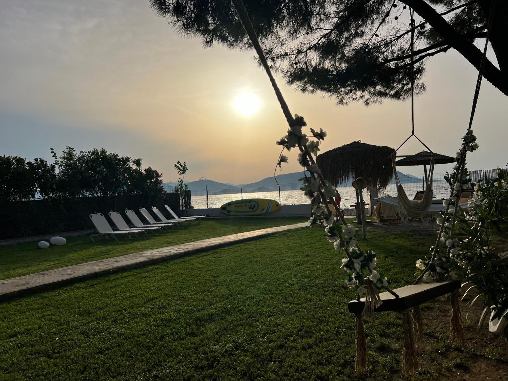 Pampas Seafront Villa, 6 Bedrooms, North Evvoia Kanatadhika Luaran gambar